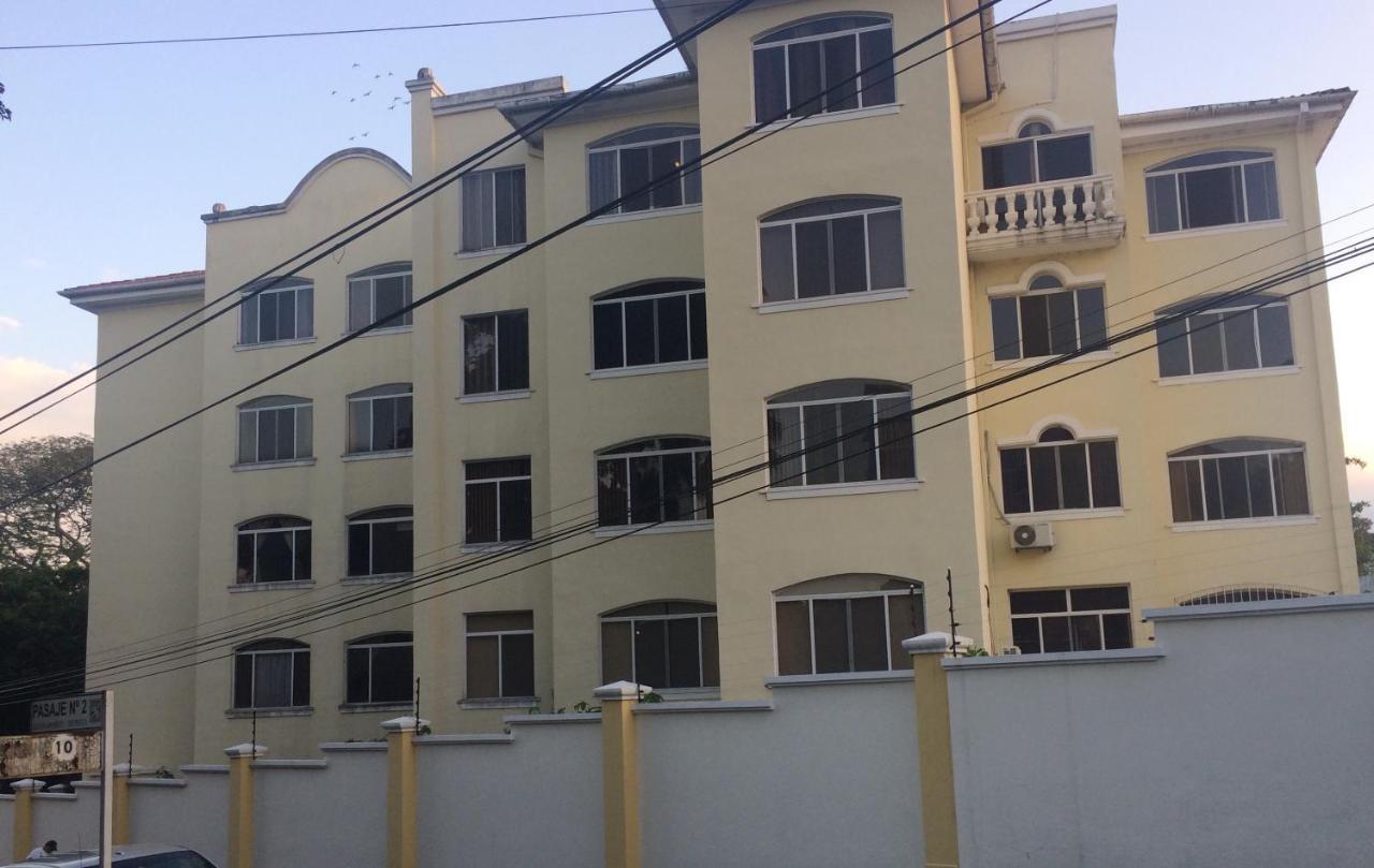 Petit Monblanc San Salvador Exterior foto