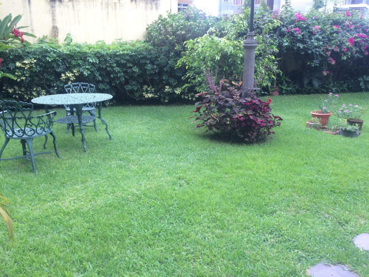 Petit Monblanc San Salvador Exterior foto